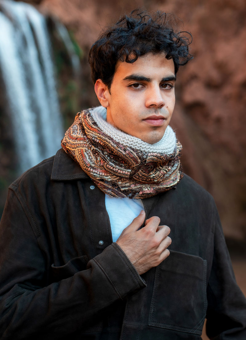 lace-nude-sequin-man1