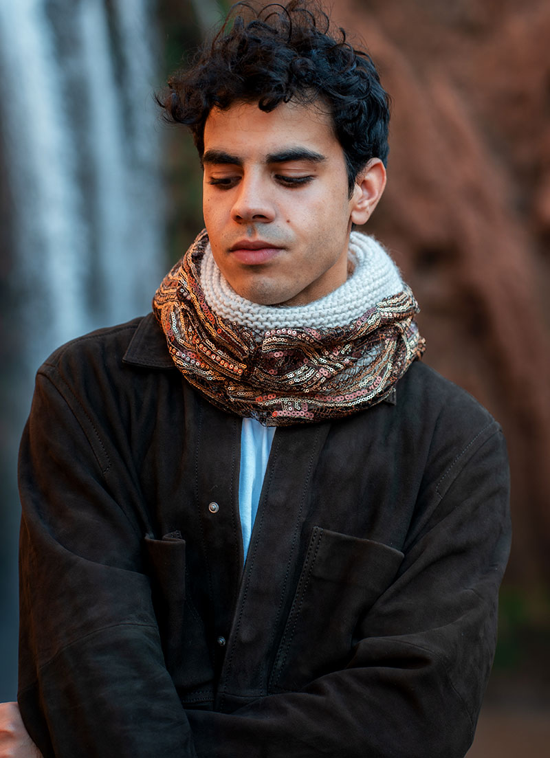 lace-nude-sequin-man2